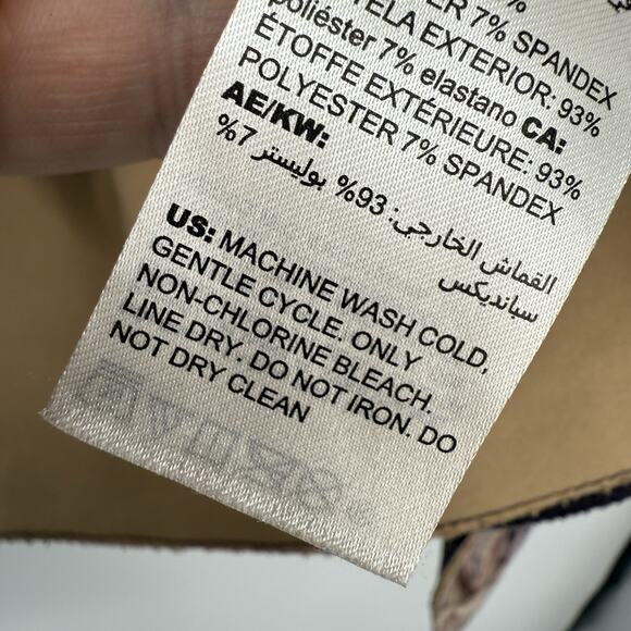 Chicos 3 Asymmetrical Zip Blazer Jacket Size XL Purple Floral Print Boxy Artsy - Picture 6 of 9